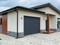 Секционные ворота 3200х2250 мм антрацитовые DoorHan rsd02